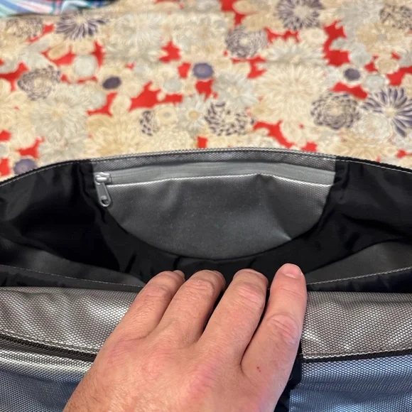 TUMI/DUCATI Collab Black and Red Messenger Bag - Picture 9 of 9